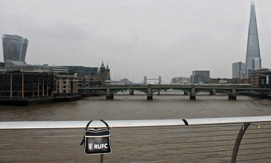 The Roaming Bag of Rotherham @ The Millennium Bridge - London. England.