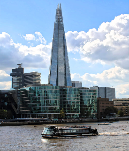 The Shard  -  River Thames.  London -  England.