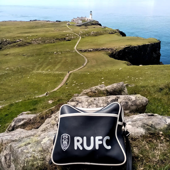 The Roaming Bag of Rotherham @ Neist Point - Skye.  Scotland.