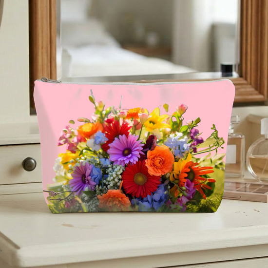 The Luxury Poly Linen Cosmetics Bag. Animals & Nature.