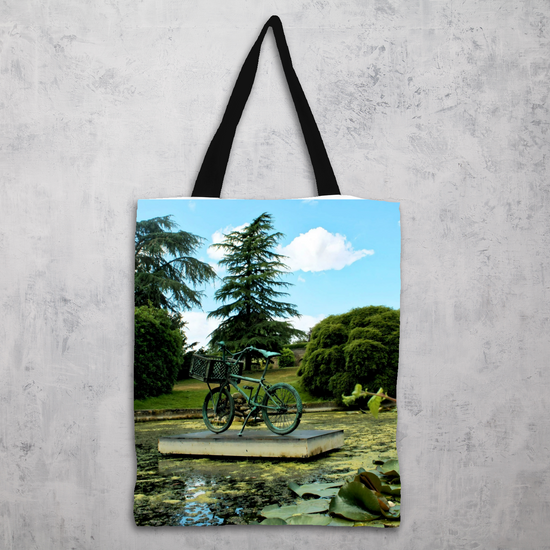 The Elegant All - Over Printed Poly Canvas Tote Bag. Animals & Nature.